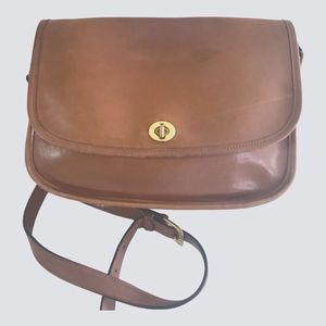 Coach Vintage Leather Brown Messenger Crossbody Bag